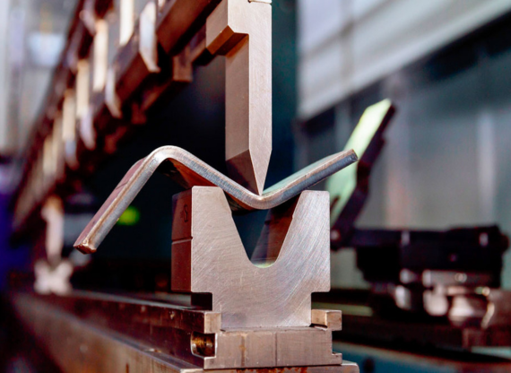 foto proceso plegado metal